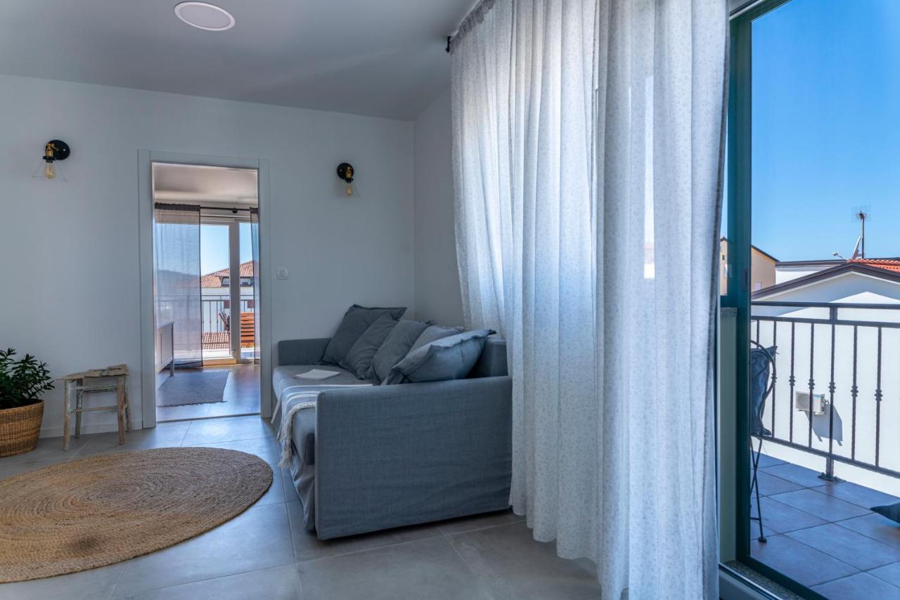 Charming Tale Apartments Modun19 피로바츠 외부 사진